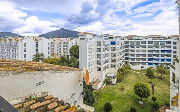 Property slide 23