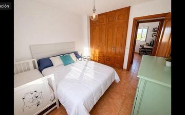 Property slide 17