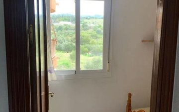 Property slide 22
