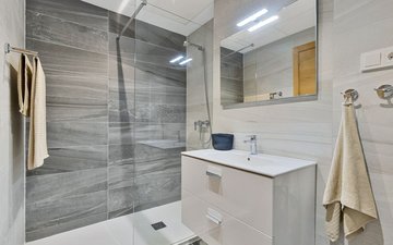 Property slide 24