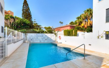 Property slide 30