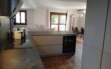 Property slide 9