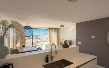 Property slide 6