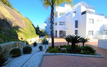 Property slide 38
