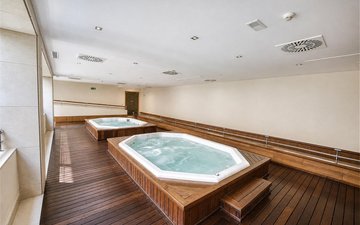 Property slide 19