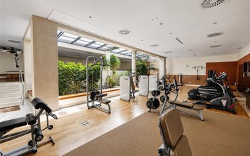 Property slide 24