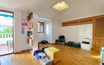 Property slide 19
