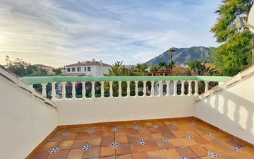 Property slide 24