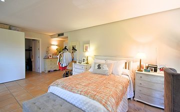 Property slide 14