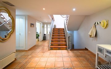 Property slide 21