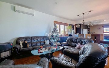 Property slide 5