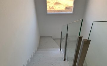 Property slide 44