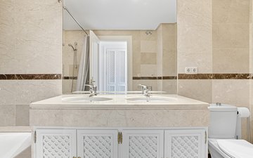 Property slide 21