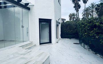 Property slide 23