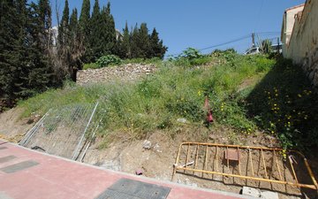 Property slide 8
