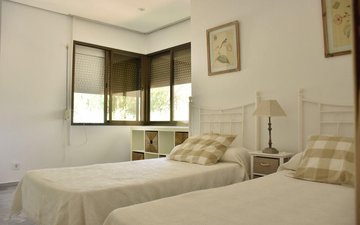 Property slide 10