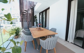 Property slide 10