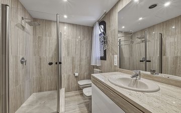 Property slide 19