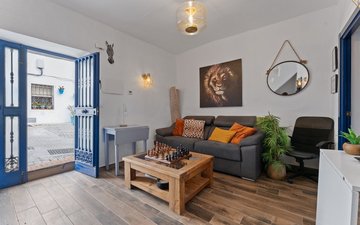 Property slide 8