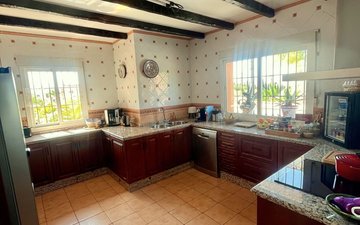 Property slide 19