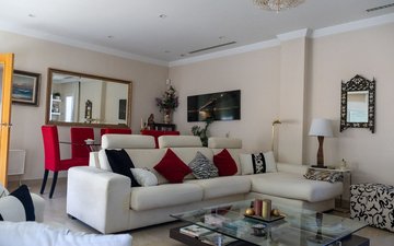 Property slide 10