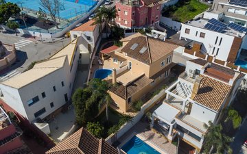 Property slide 102