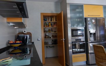 Property slide 17