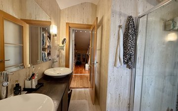 Property slide 52