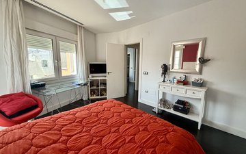 Property slide 68