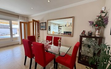 Property slide 78