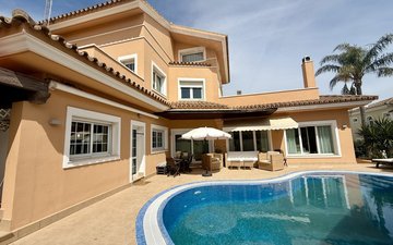 Property slide 85