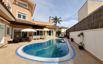 Property slide 86