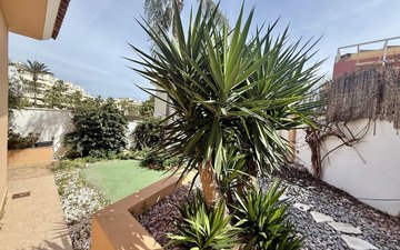 Property slide 91