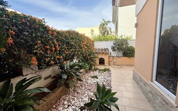 Property slide 95