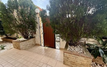 Property slide 97
