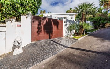 Property slide 46