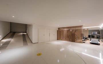 Property slide 35