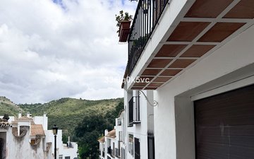 Property slide 27