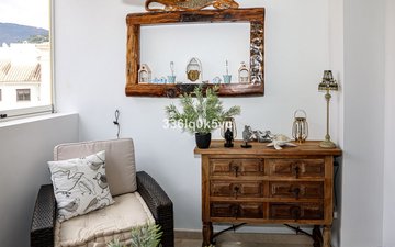 Property slide 8