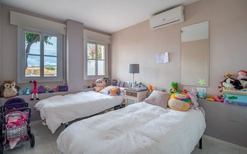 Property slide 24