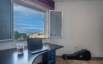 Property slide 39