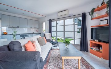 Property slide 43