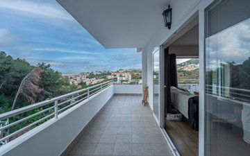 Property slide 7