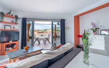 Property slide 8