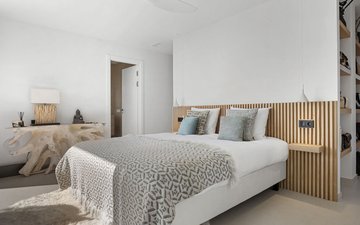 Property slide 24