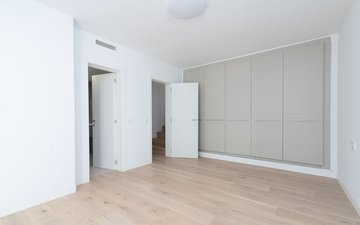 Property slide 28