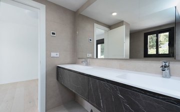 Property slide 30
