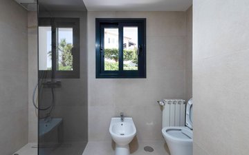 Property slide 31