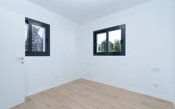 Property slide 33