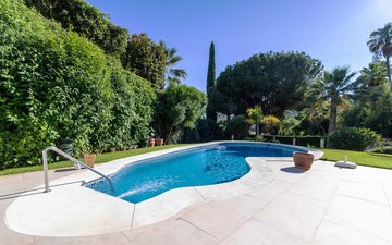 Property slide 7